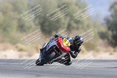 media/Nov-01-2025-CVMA (Sat) [[fc0f7531b8]]/Race 4-500-400-350 Supersport/